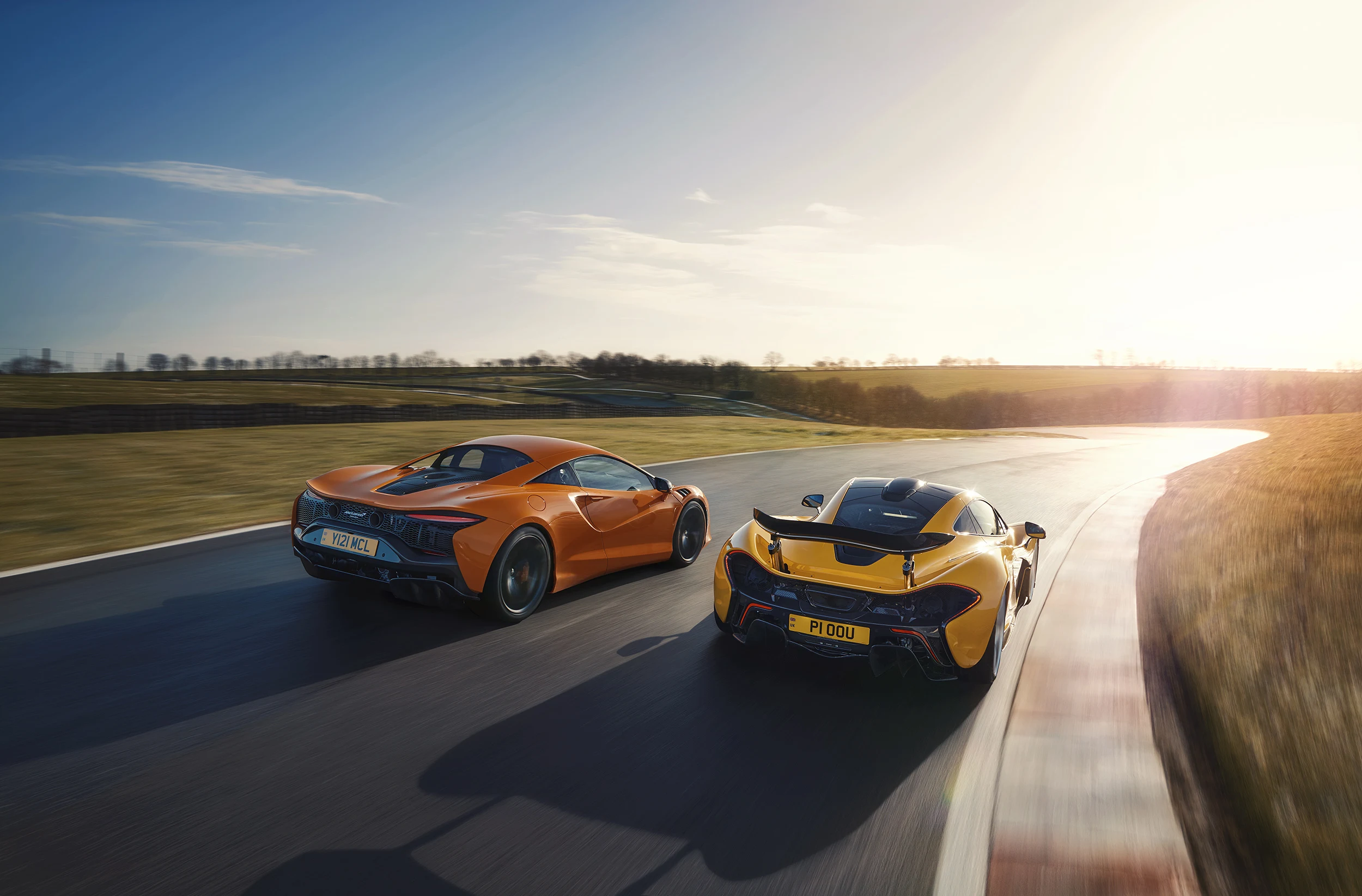 McLaren P1 Lifestyle Image
