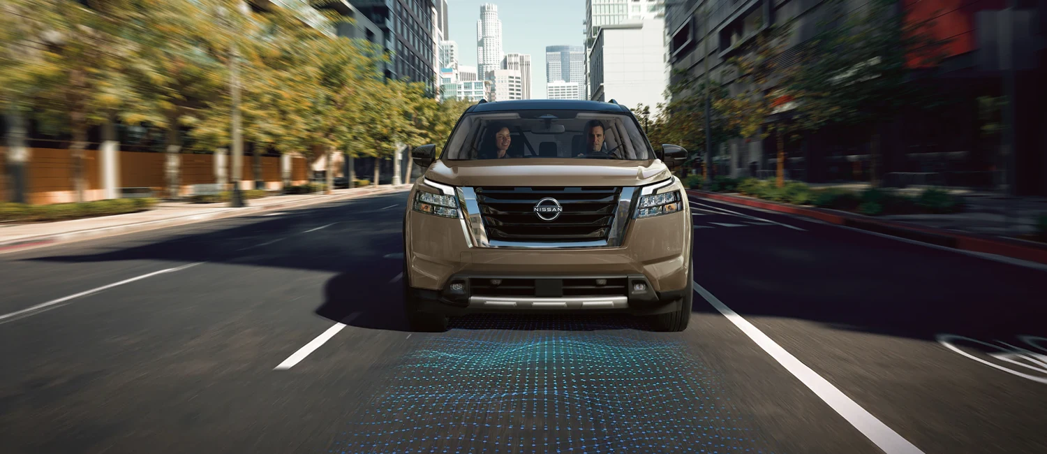 Nissan Pathfinder Driving down the road