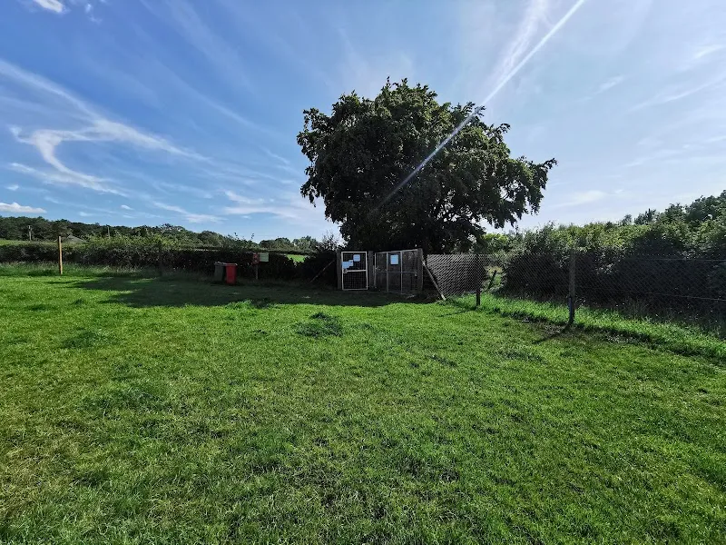 Run Free Dog Fields - Kilmarnock secure private dog field in Kilmarnock, KA5 5TR