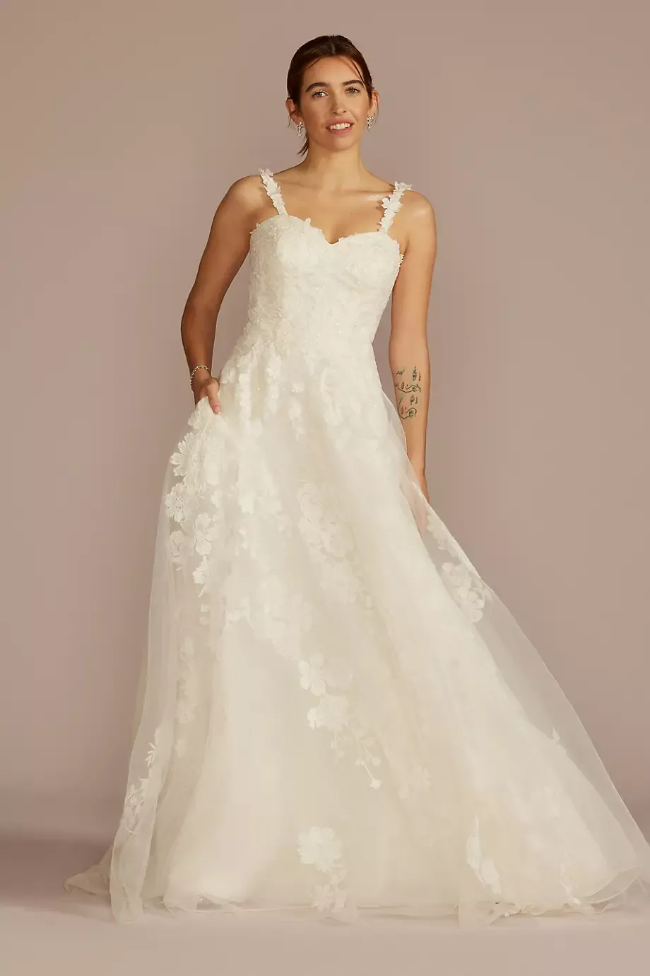 As Is Layered Floral Applique A-Line Wedding Dress in Ivory Size: 10 David's Bridal