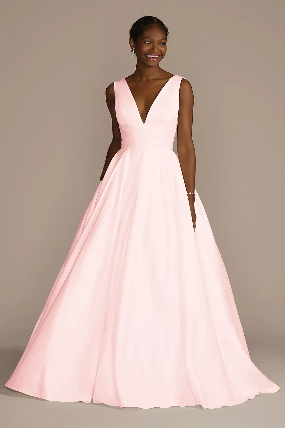 David's Bridal Collection Cummerbund Satin Ball Gown Wedding Dress in Petal Size: 4 David's Bridal