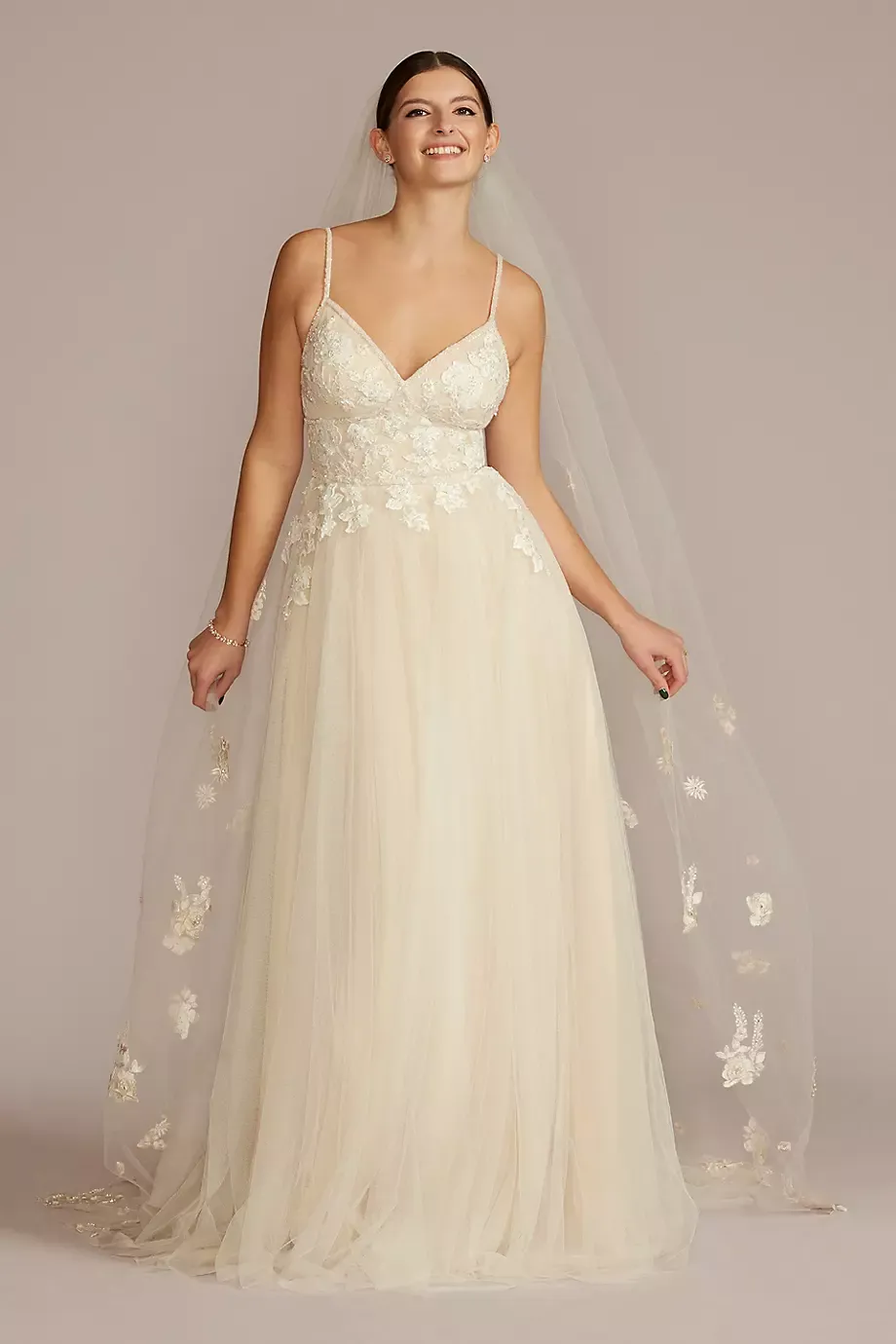 Melissa Sweet Beaded Lace Applique Tulle A-Line Wedding Gown in Ivory/Champagne Size: 0 David's Bridal