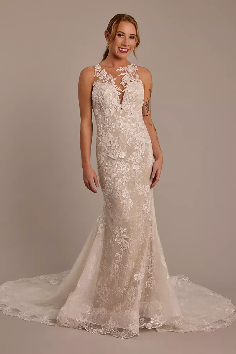 As Is Lace Illusion Tank Mermaid Wedding Dress in Ivory/Bisque Size: 18W David's Bridal