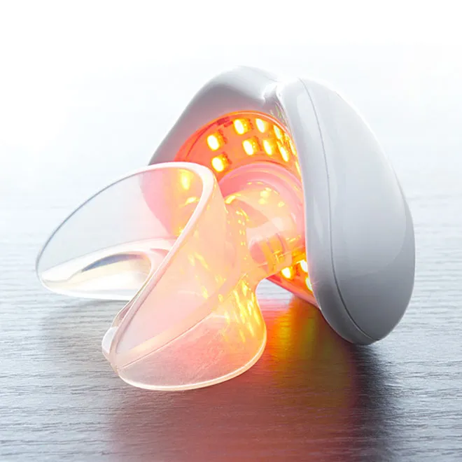 World's First At-Home Professional LED Lip Therapy Device