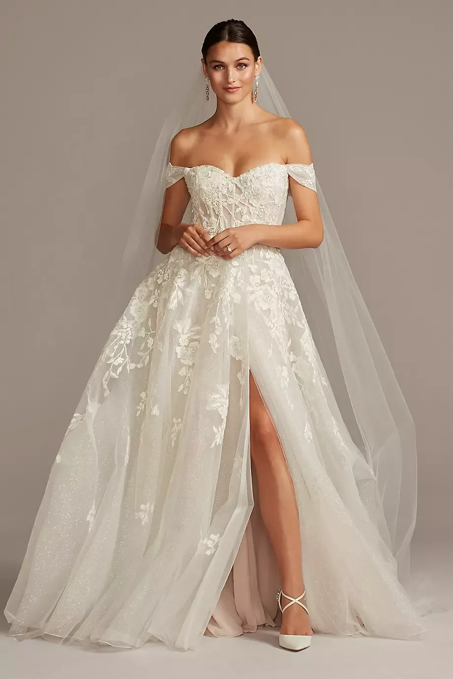Galina Signature Floral Tulle Wedding Dress With Removable Sleeves in Solid Ivory Size: 12 David's Bridal
