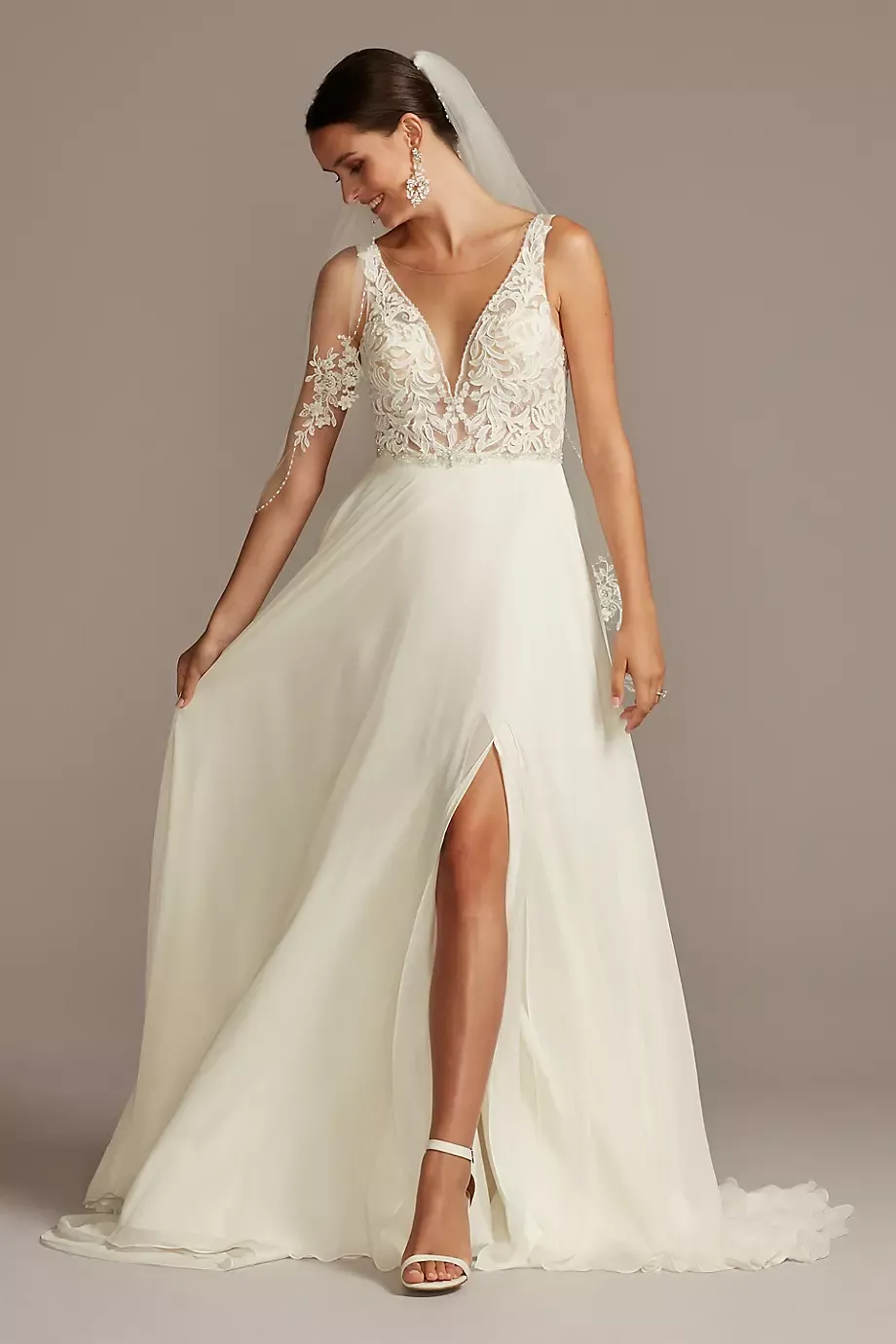 As Is Lace Applique Chiffon Skirt Wedding Dress in Ivory Size: 6 David's Bridal