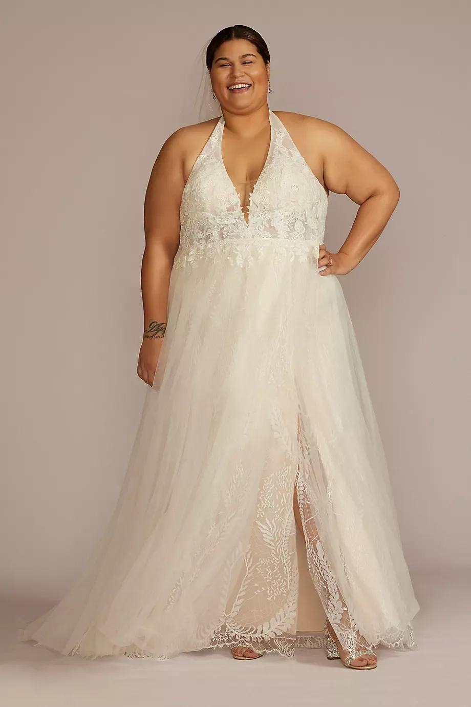 DB Studio As Is Lace Applique Halter Plus Wedding Dress in Ivory/Stone Size: 16W David's Bridal