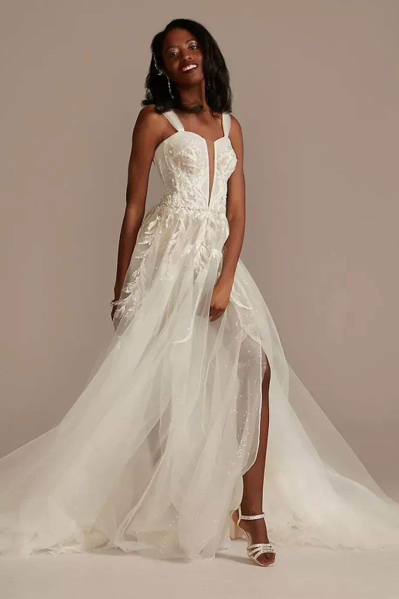 As Is Removable Straps Tulle Wedding Dress in Ivory/Bisque Size: 14 David's Bridal
