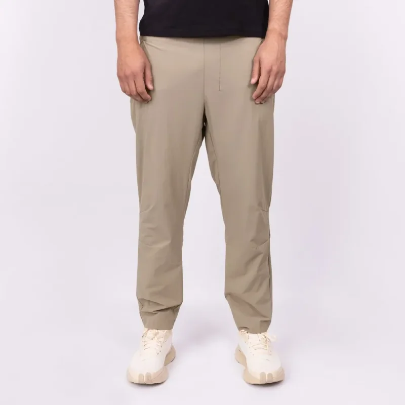Athleisure T Basin Tapered Stretch Trouser