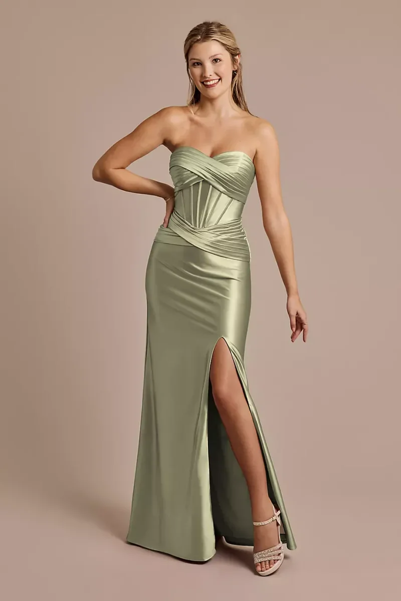 Galina Signature Sculpting Satin Sweetheart Mermaid Dress in Eucalyptus Size: 8 David's Bridal