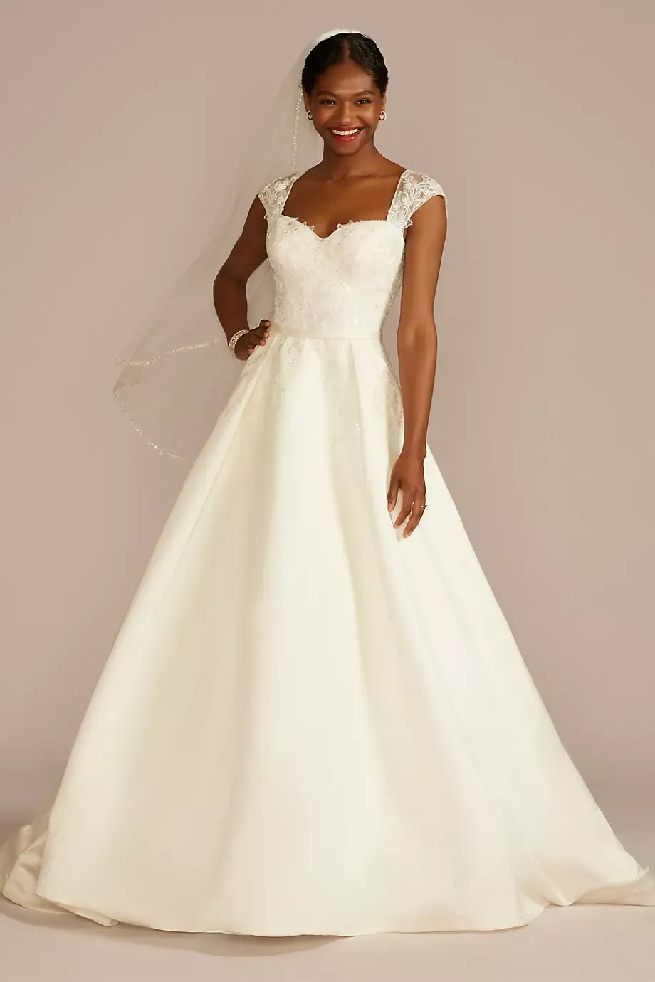 As Is Lace Applique Cap Sleeve Satin Wedding Dress in Ivory Size: 4 David's Bridal