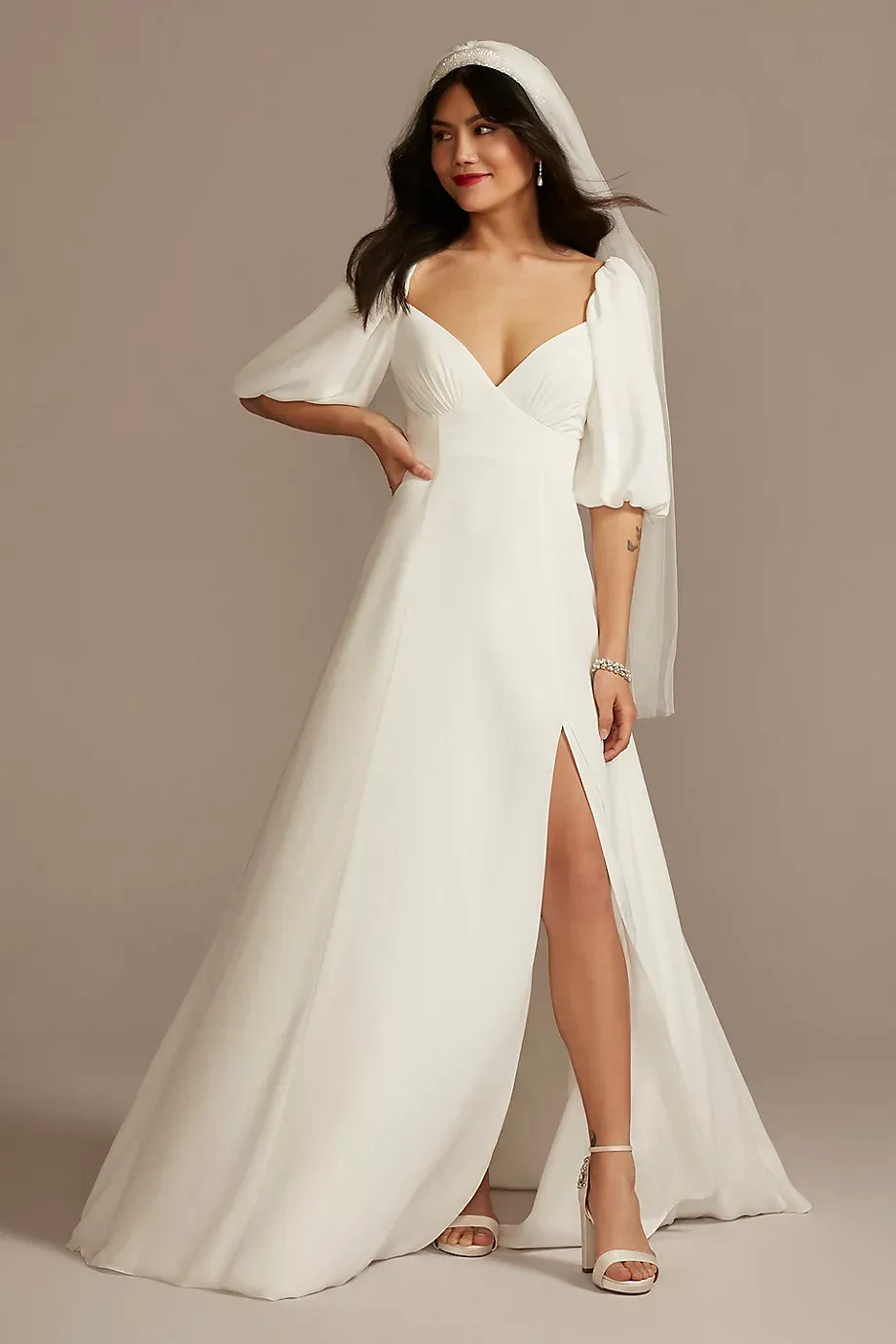 As Is Bubble Sleeve Georgette V-Neck Wedding Dress in Soft White Size: 12 David's Bridal