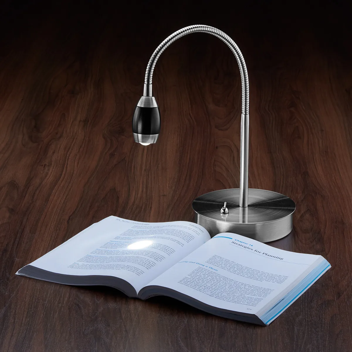 Focused Beam Natural Light Desk Lamp - Gold