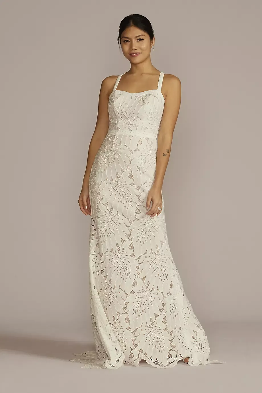 As Is Floral Lace Halter Sheath Wedding Gown in Ivory/Cashmere Size: 8 David's Bridal