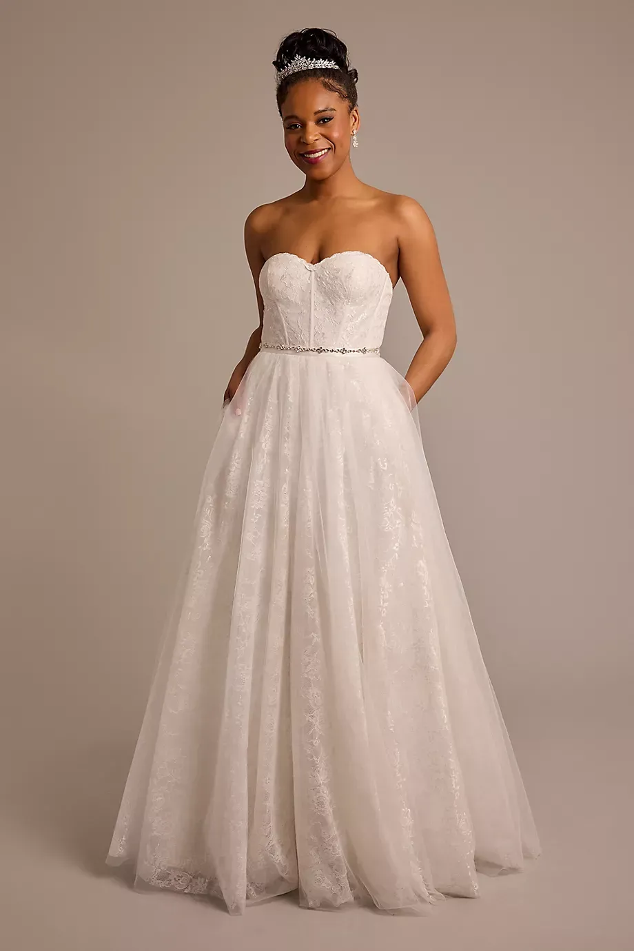 As Is Strapless Lace Corset Wedding Dress in Soft White Size: 14 David's Bridal