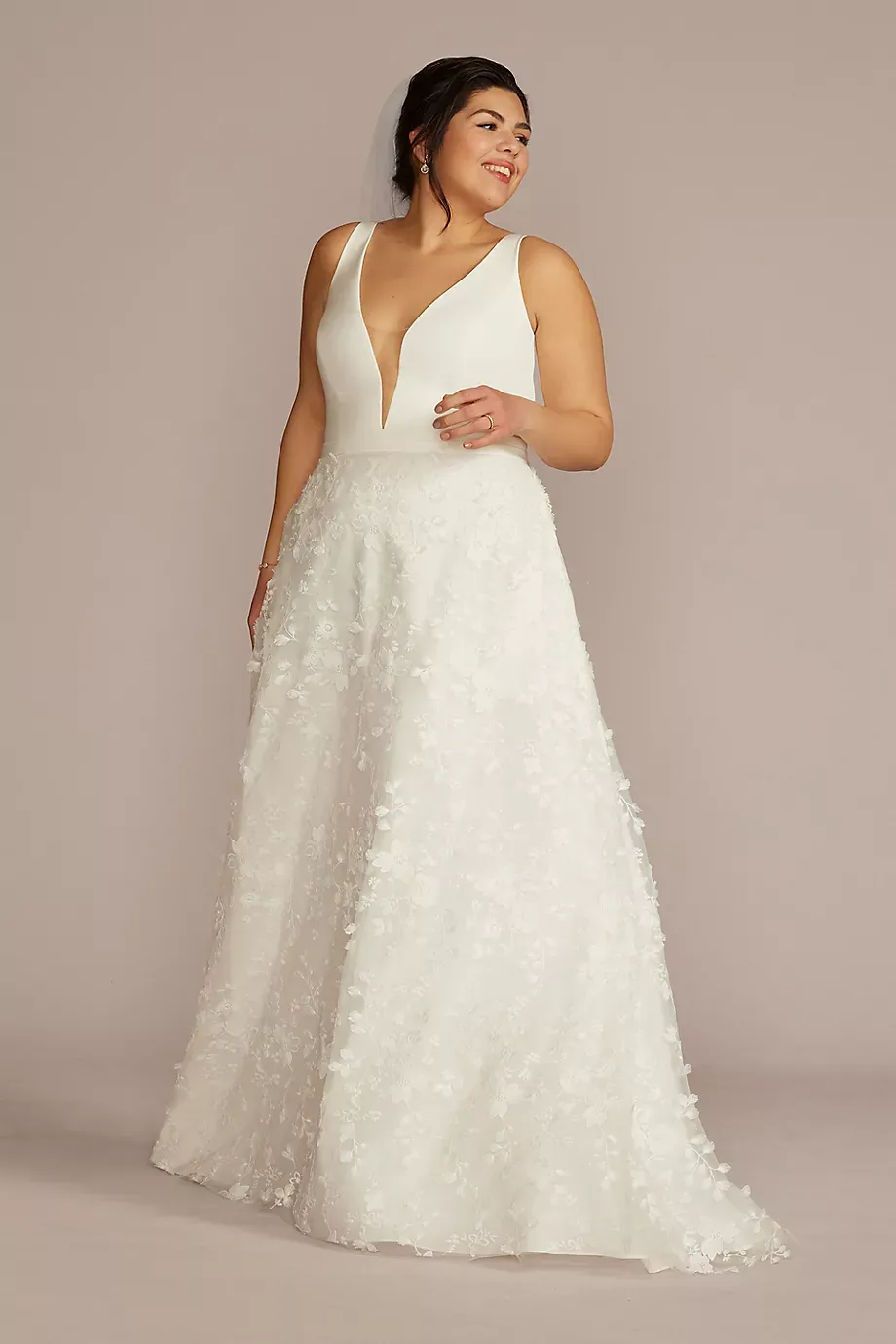 As Is Crepe A-Line Wedding Dress With Pockets in Soft White Size: 18W David's Bridal