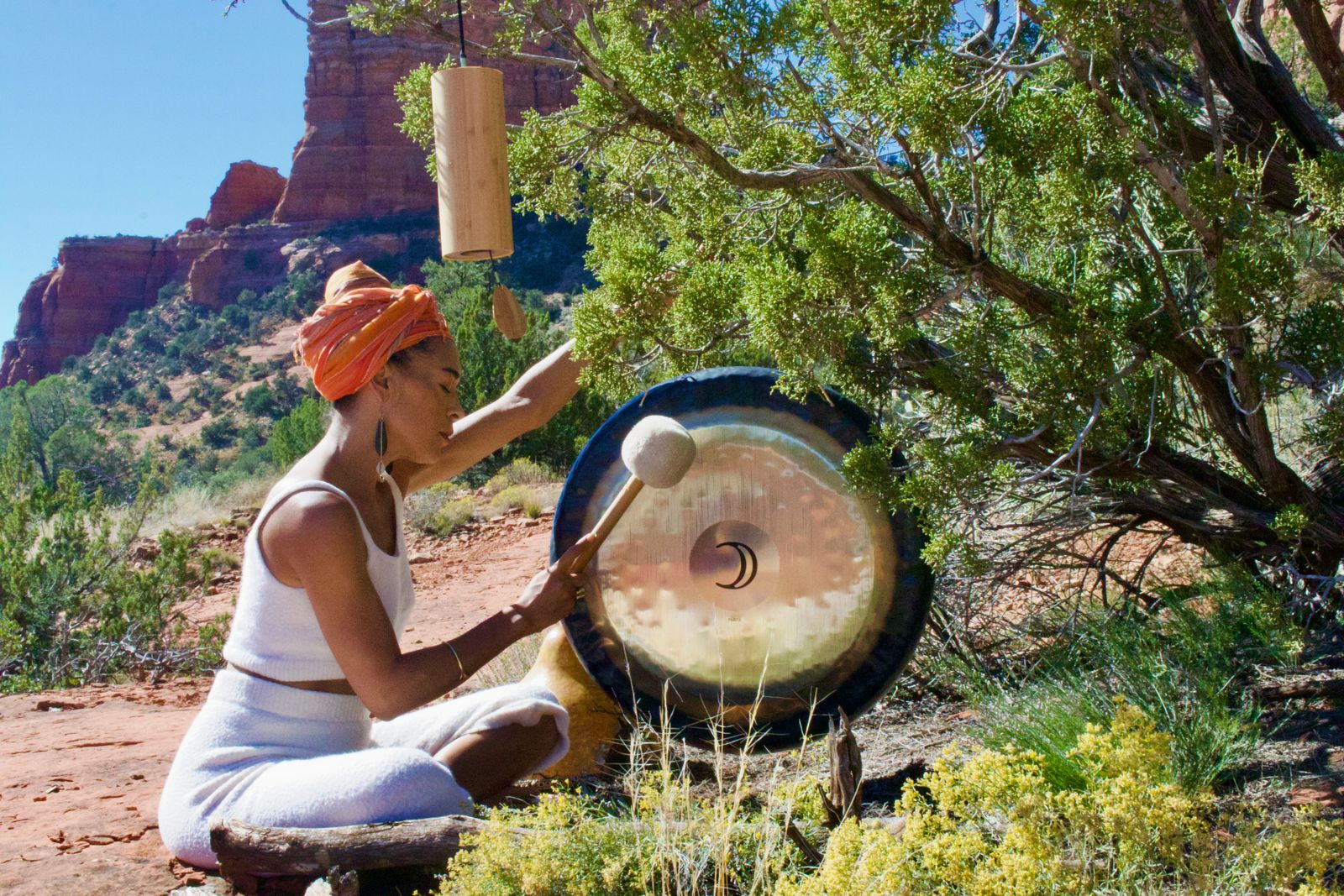 Sideral Moon Gong Black Yoga Teacher Kundalini