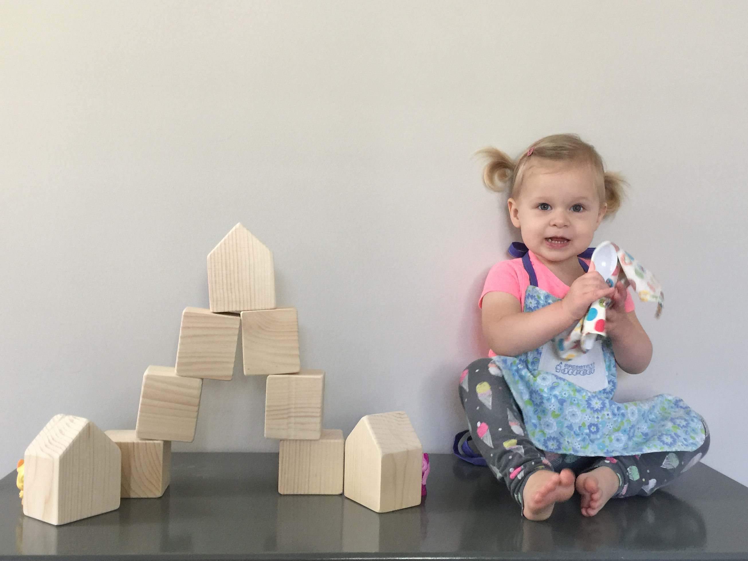 toddler birthday party art sensory play pretend play