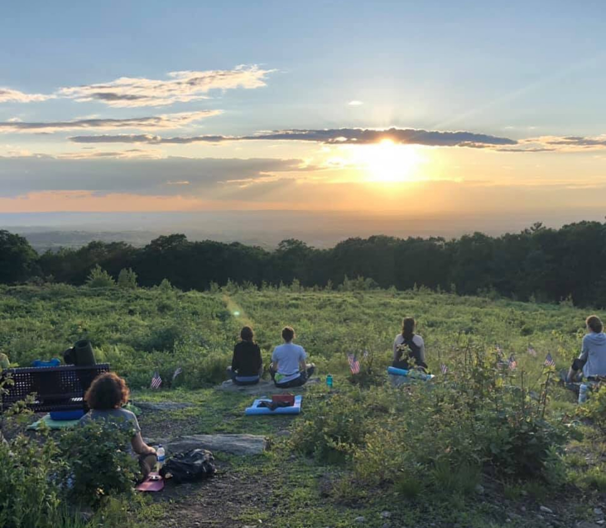 outdoor yoga in new england 