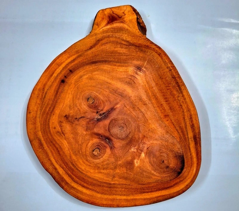 Wooden Chopping BoardCutting Board Round Shape 1