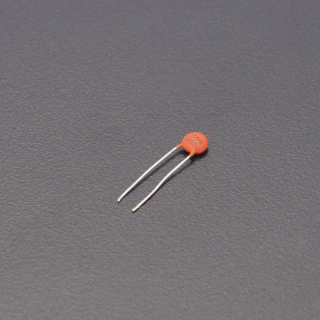 25Pcs- 222pF 50V CERAMIC Capacitor Mini Ceramic Capacitor 222pF 50V Ceramic Disc Capacitor Non-Polarized Through Hole 2 Pin Leads Connections Leg 1