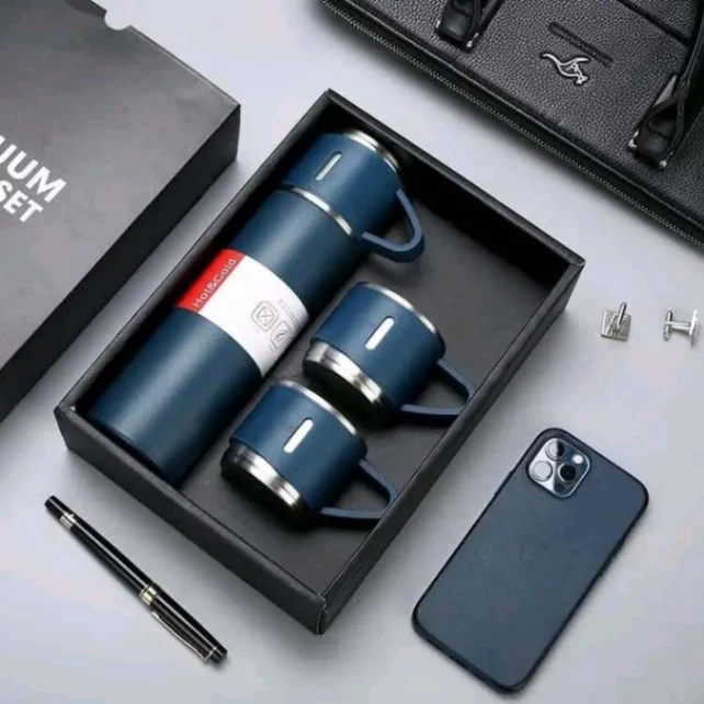 Vacuum Flask Gift Set -Vacuum Flask Set with 3 Cups&#x2F; Stainless Steel Vacuum Flask Set&#x2F; Coffee Mug&#x2F; Tea Mug&#x2F; Travel Mug 1