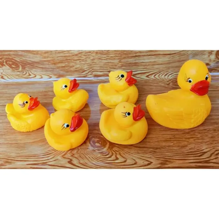 5pcs Floating Duck Bath Toys with Squeezing sound 1