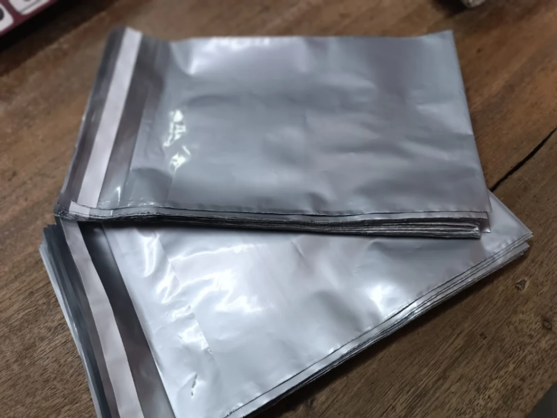 (6x8+2) inch 25 Pcs Courier poly bag Parcel poly bag Mailer poly bag Packaging material 4