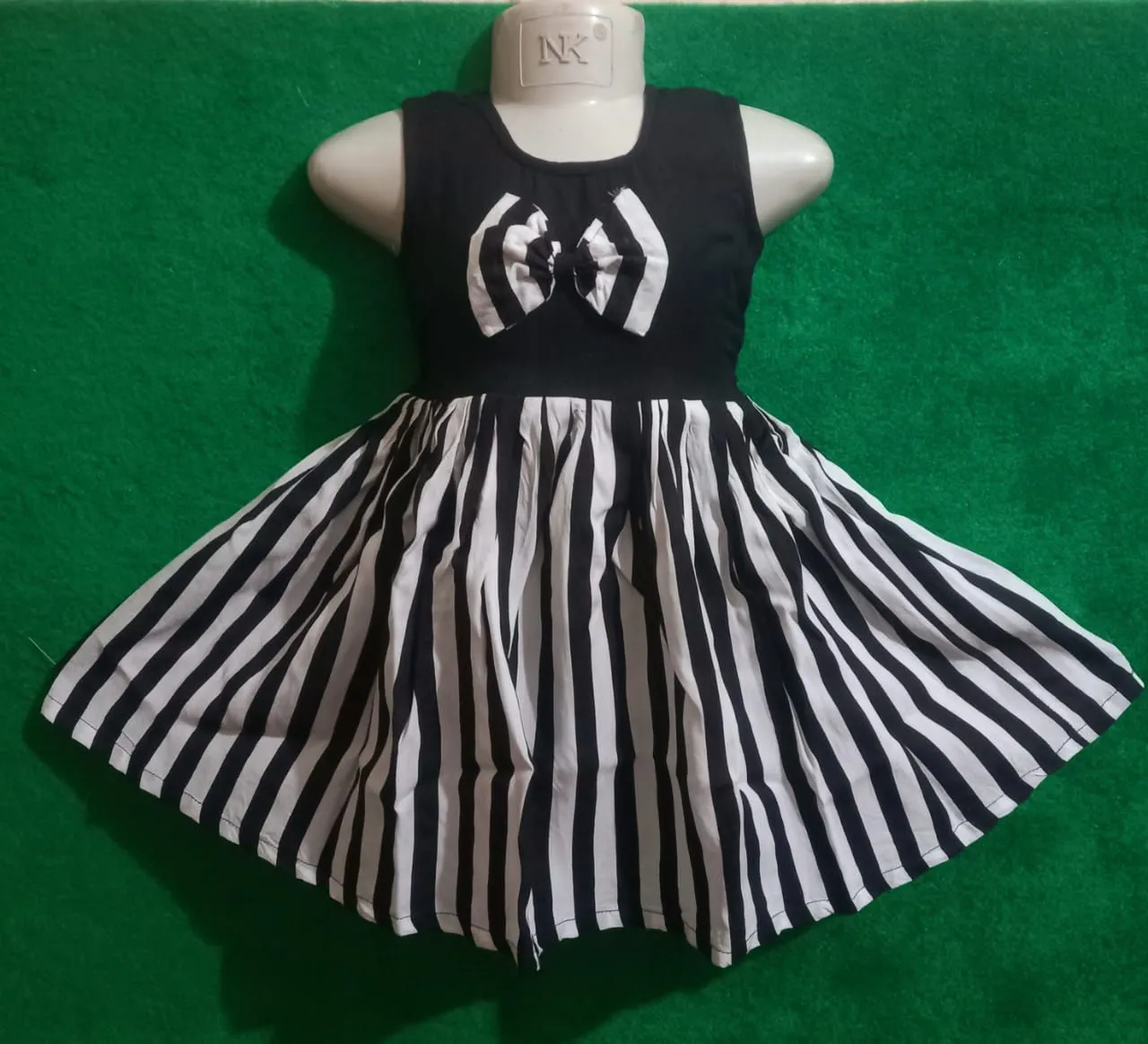 red white stylish baby dress 2
