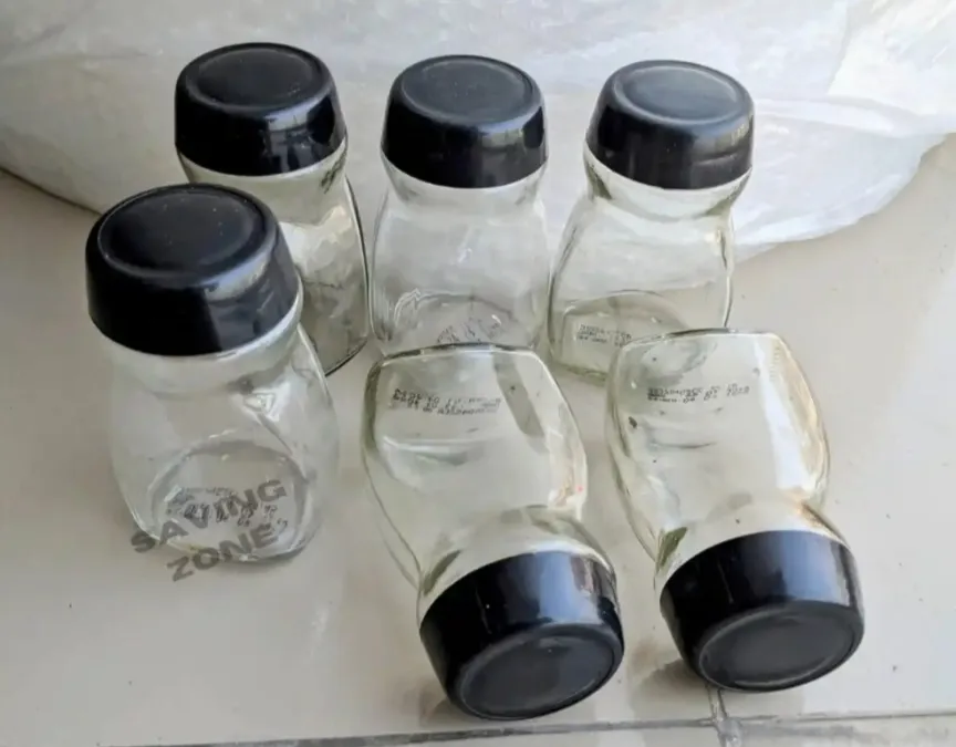 6 pcs 120ml GIlass Food Jar Black Lid Coffee Spices Dry Food Storage Container Airtight Glass Jar 2