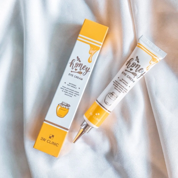 3W Clinic Honey Eye Cream for Dark Circles Puffiness And Fine Lines 40 Ml 3