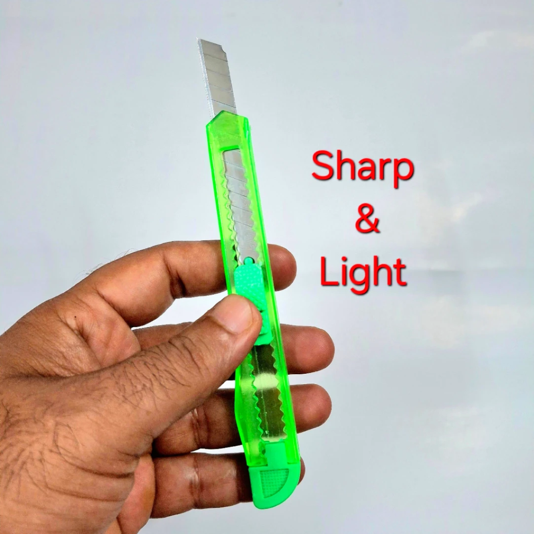 1 Piece Small Anti Cutter 9mm Blade Light &amp; Sharp 4