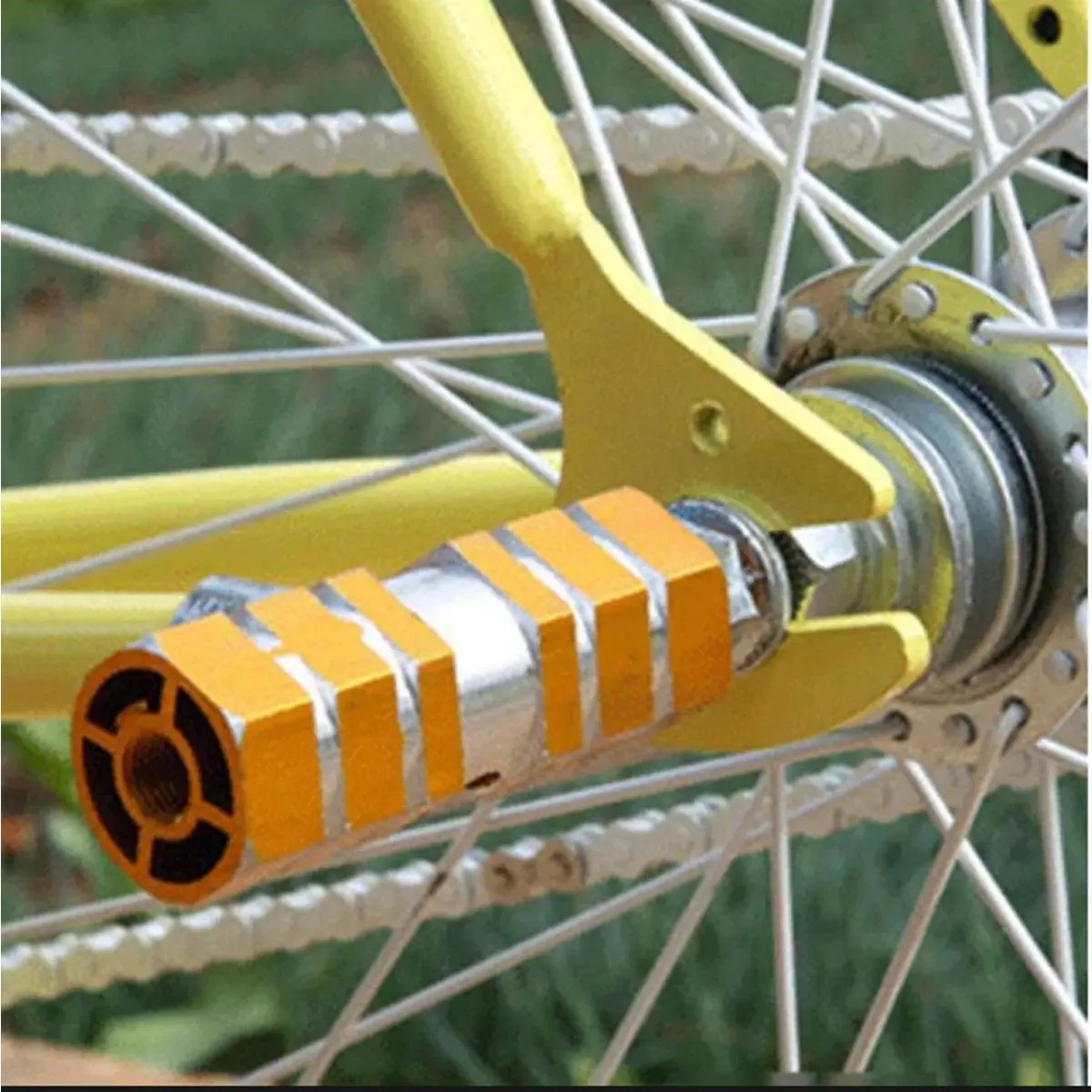 Bicycle Foot Stand Aluminium Pegs BMX Peg 2 pcs Durable aluminium construction for long lasting performance 3