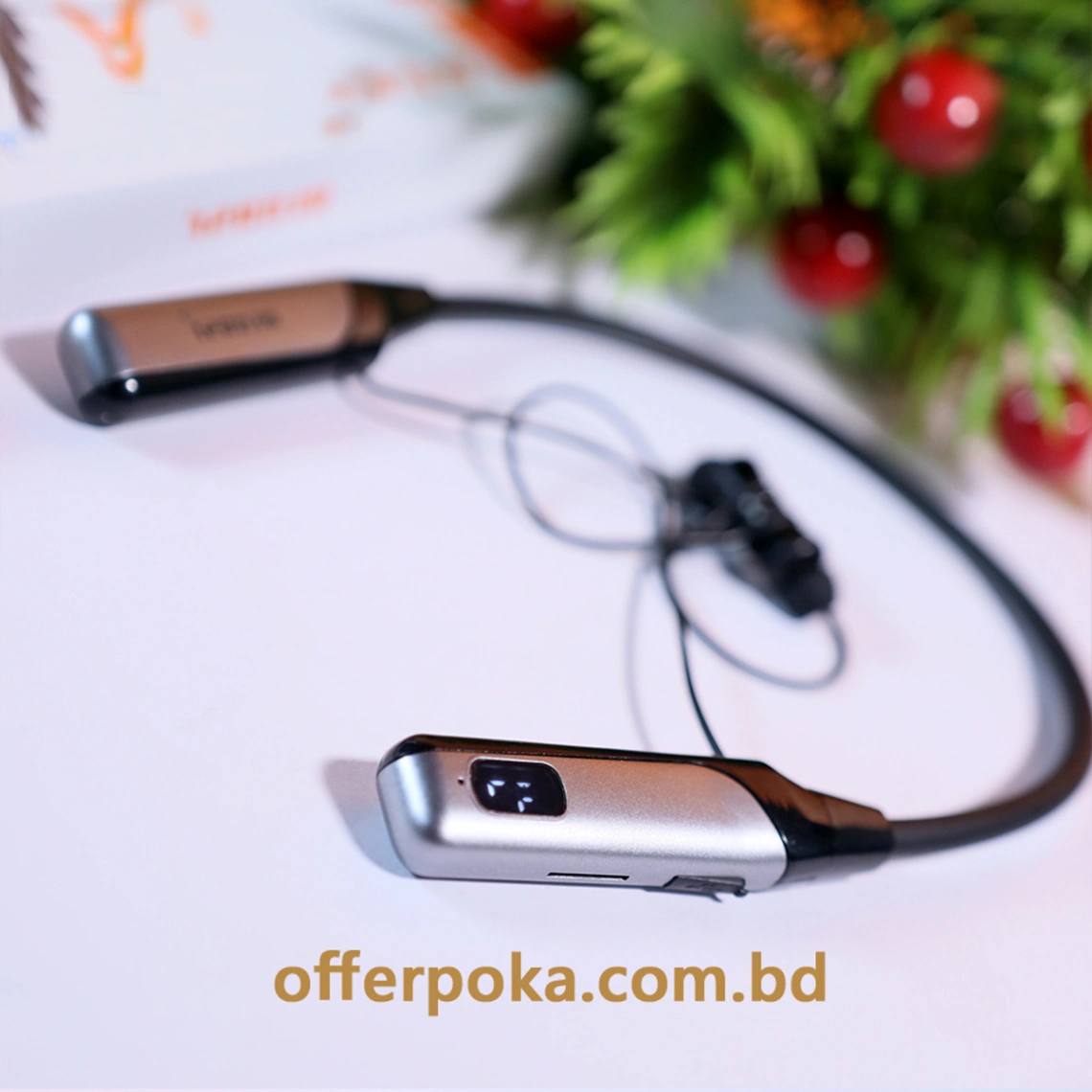 Recrsi RE-NY060 200 Hours Bluetooth Neckband (Original) 4
