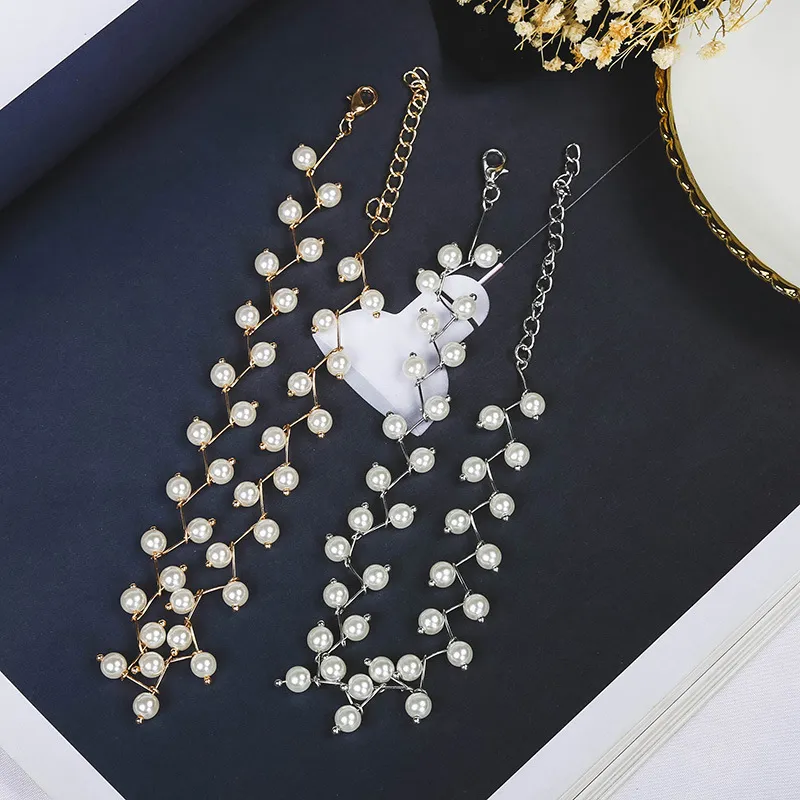 Trendy Fashionable Pearl Choker Necklace for Women Simple New Collection - Rhinestone Charm Chain Necklaces for Girls Party Accessory 5