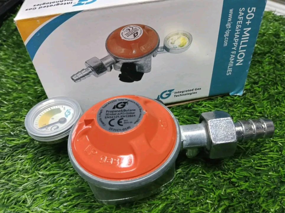 Denmark High-Quality Lpg Gas Regulatory Come (22Mm) Igt With Meter And Auto Protection Device - Ensure Safety And Precision With Denmark 3