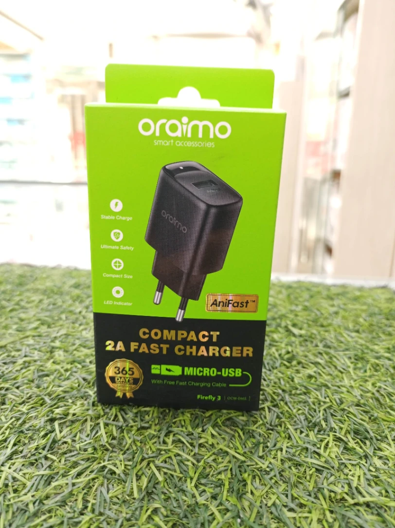 Oraimo Firefly 3 (OCW-E66S) কম্প্যাক্ট ফাস্ট চার্জার 2