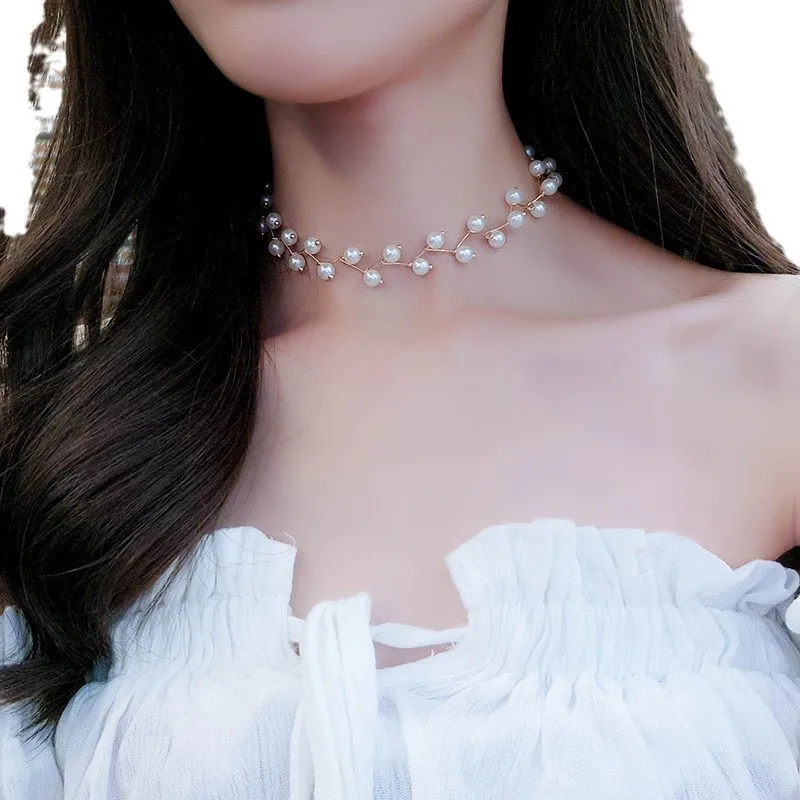 Trendy Fashionable Pearl Choker Necklace for Women Simple New Collection - Rhinestone Charm Chain Necklaces for Girls Party Accessory 3