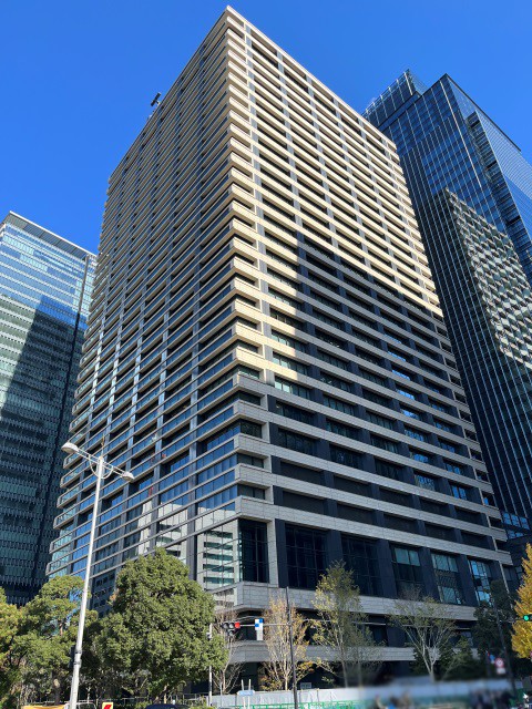 三井物産ビルの外観