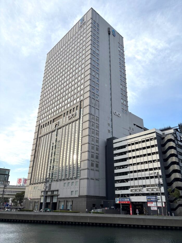 スカイビル　外観