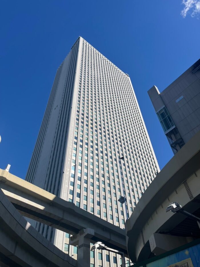 サンシャイン60のビル外観