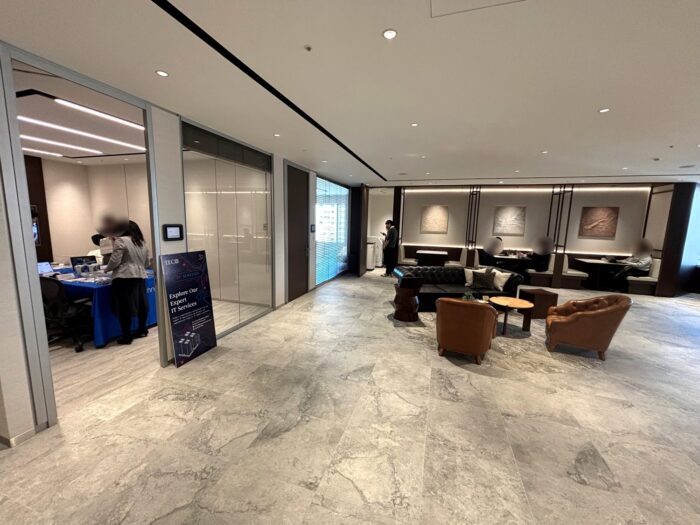 セルリアンタワー　ラウンジ