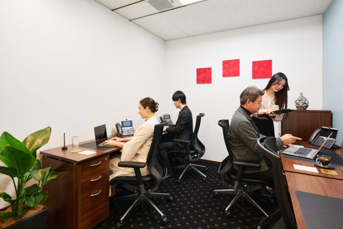 サーブコープツイン21MIDタワー　個室