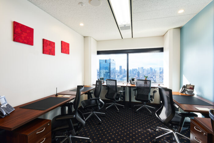 サーブコープツイン21MIDタワー