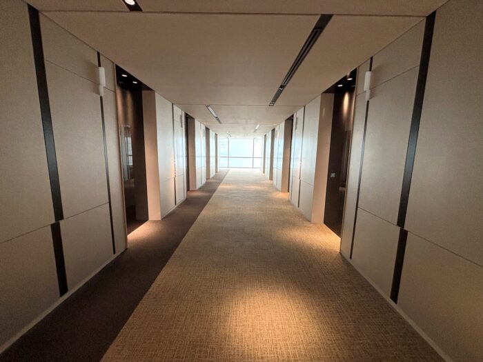 OCEAN GATE MINATO MIRAI　エレベーターホール