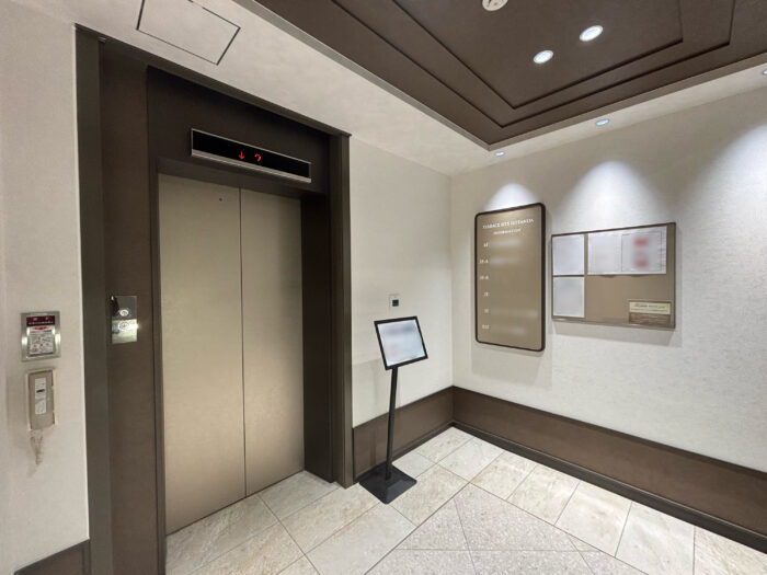 TERRACE SITE GOTANDAのエレベーターホール