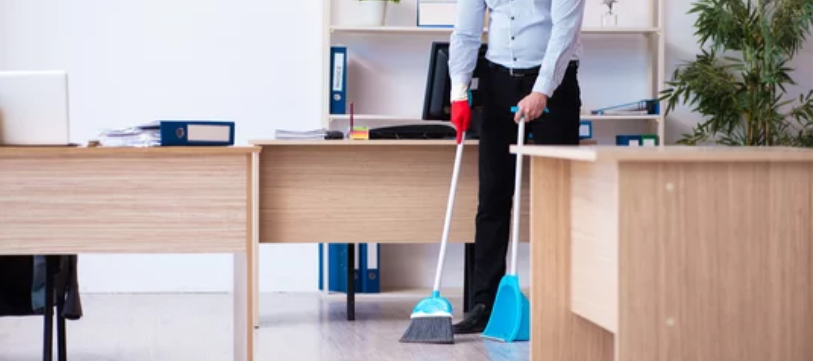 How to Create a Sanitary Workplace: The Advantages of Investing in Office Cleaning Services