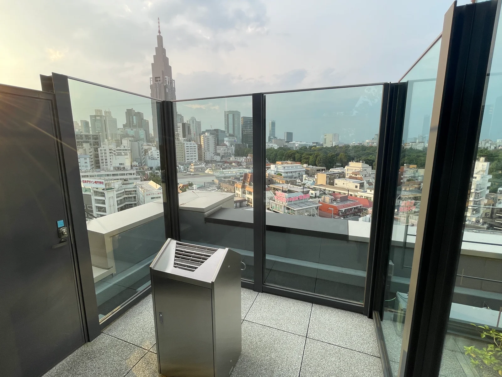 Verdex神宮北参道 セットアップ済みの室内空間