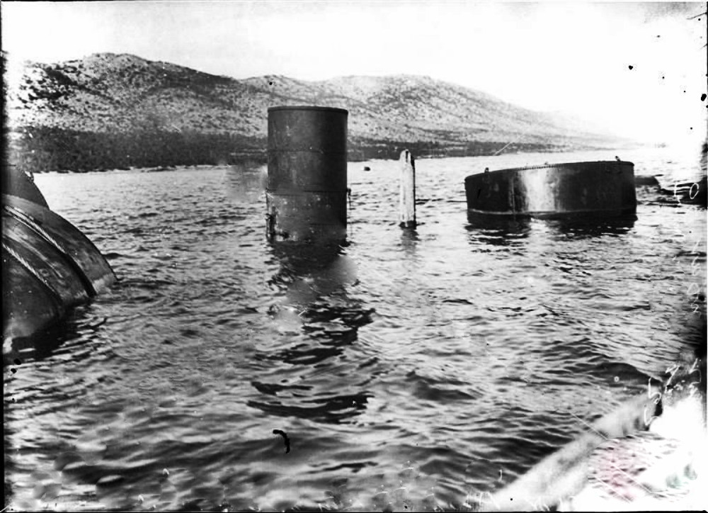 «Αλέξανδρος Ζ»: Εκατό χρόνια από το ναυάγιο με τους 262 νεκρούς στο λιμάνι του Πειραιά 1 alexandros z ekato chronia apo to nayagio me toys 262 nekroys sto limani toy peiraia 640b979316925