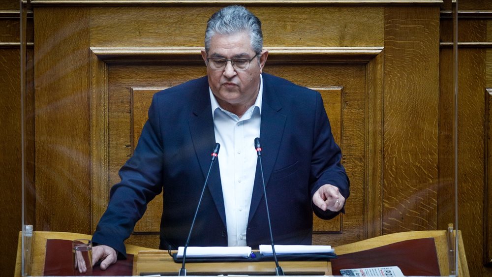 Δ. Κουτσούμπας στο απεργιακό συλλαλητήριο: Δεν φταίει η κακιά η ώρα, ούτε η κακιά η χώρα, φταίνε το καπιταλιστικό κέρδος και όσοι κυβέρνησαν και κυβερνάνε αυτή τη χώρα 1 d koytsoympas sto apergiako syllalitirio den ftaiei i kakia i ora oyte i kakia i chora ftaine to kapitalistiko kerdos kai osoi kyvernisan kai kyvernane ayti ti chora 64087f266358b